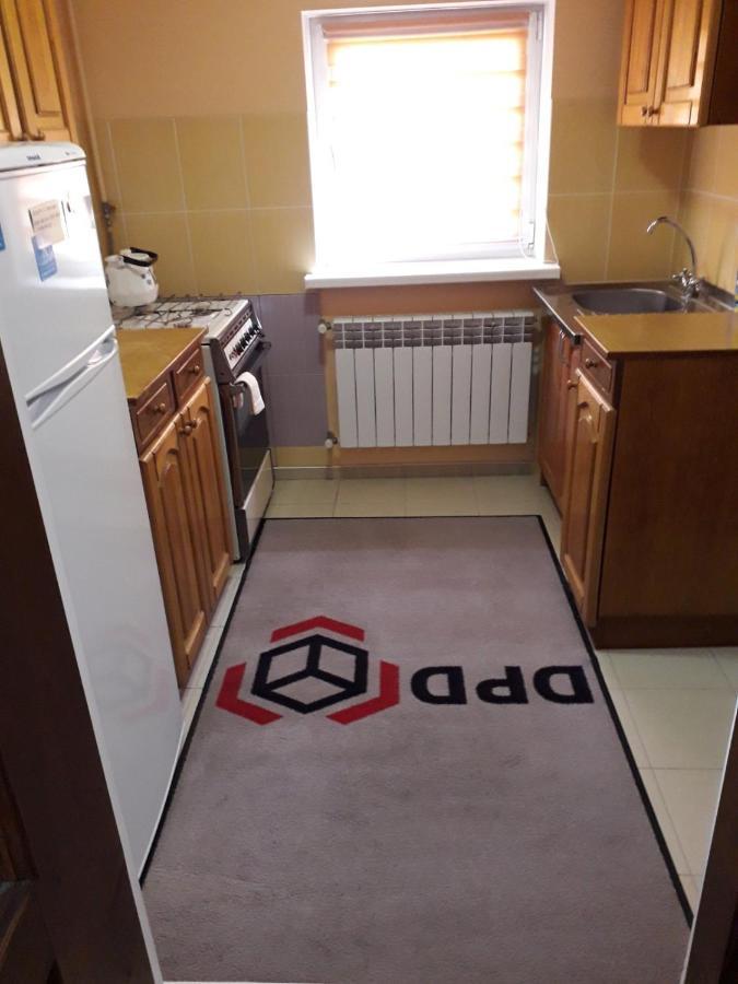 カームヤネツィ・ポジーリシクィイApartament On Levanevskogo 2アパートメント エクステリア 写真